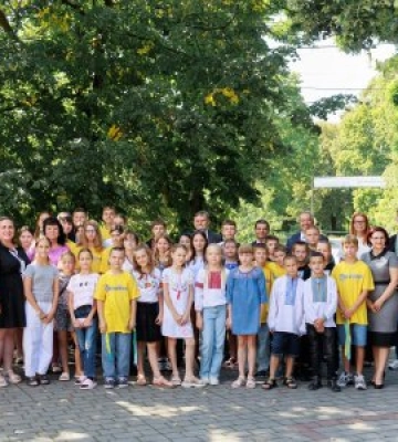 Голова Закарпатської облради відвідав дітей із прифронтових територій на оздоровленні в області