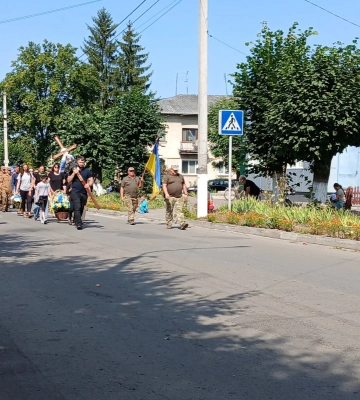 Після понад 10 місяців невідомості на Волинь «на щиті» повернувся Герой Віктор Галабурда