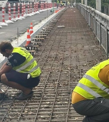 Міст на Левандівці ремонтують уперше за десятиліття: роботи мають закінчити вже у вересні