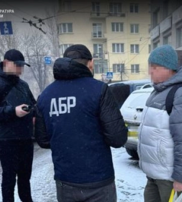 На Львівщині судитимуть адвоката, який цінично обирав родини загиблих та зниклих воїнів ЗСУ
