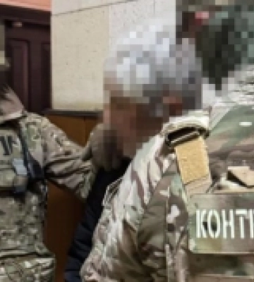 У Запоріжжі затримали зрадника, якому російська ФСБ дронами передавала вибухівку для терактів