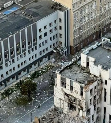 Представництво ЄС у Києві повністю функціонує, попри пошкодження від російського удару – Єврокомісія