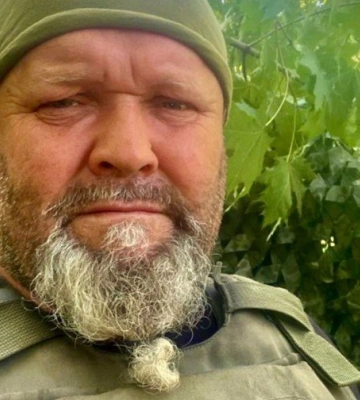 «Дід Козак» з Рівненщини кинув роботу в Європі, щоб захищати Україну