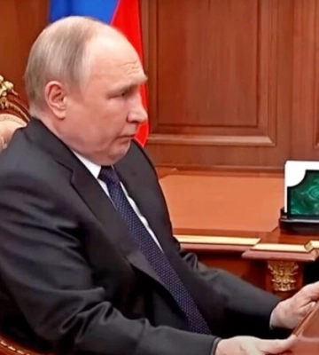 Путін організовує Україні оперативне оточення Путін організовує Україні оперативне оточення
