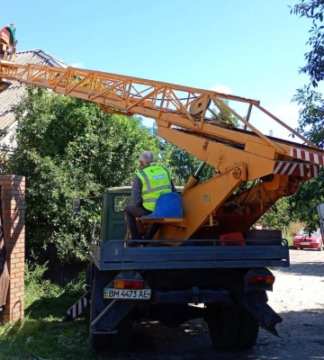 У Піщанському старостаті Сум ліквідують наслідки російських атак
