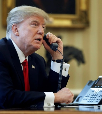 &quot;Взяли более $350 млрд&quot;: Трамп оценил выгоду для США от соглашения о недрах с Украиной (видео)