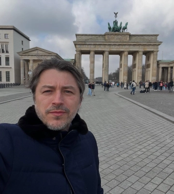 &quot;Треба знайти баланс!&quot;: Сергій Притула розповів про батьківство під час війни