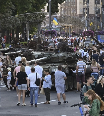 Это обязательно: массовые мероприятия в Украине теперь нужно согласовывать с военными, — СМИ