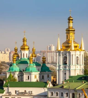 Киевскую митрополию УПЦ признали связанной с Русской православной церковью: что будет дальше