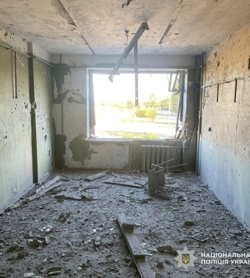 Троє загиблих та восьмеро поранених - наслідки чергових обстрілів документує поліція Дніпропетровщини. ФОТО Троє загиблих та восьмеро поранених - наслідки чергових обстрілів документує поліція Дніпропетровщини. ФОТО