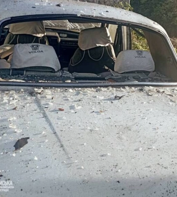 Рашисти вдарили дронами по молоковозу та автівці на Сумщині