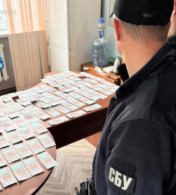 Судитимуть посадовця Одеської міськради, який «торгував» дозвільними документами на розміщення торгових точок та невтручанням у ведення бізнесу