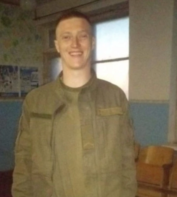 Звільнений з полону військовий з Херсонщини не знав, що відбувається в Україні й де його дружина