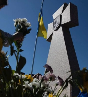 На Берковецькому кладовищі у Києві відкрили другий Меморіальний монумент загиблим воїнам