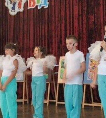 У Полтаві провели акцію «Школярик» для дітей, які потребують підтримки