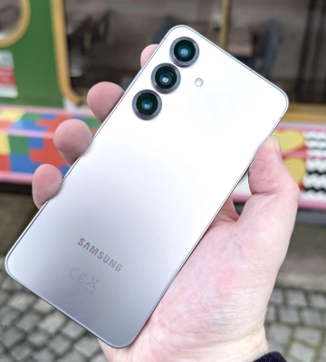 Выбираем смартфон Samsung: чем отличаются между собой линейки популярных гаджетов 