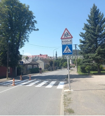 У Перечині оновлюють пішохідні переходи та ремонтують тротуари