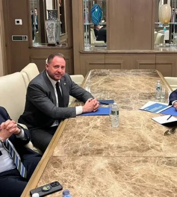 Українська делегація провела зустріч зі спецпредставником Трампа