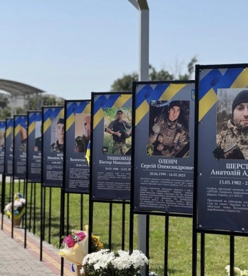 У Клесові відкрили Алею слави на честь загиблих захисників України (ФОТО)
