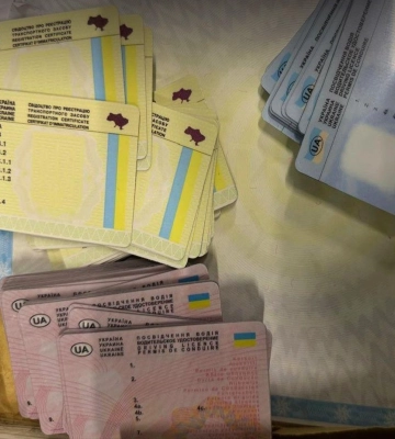 На Буковині викрили схему виготовлення та збуту підроблених документів