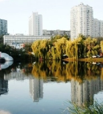 Нове скандальне будівництво у Києві: мешканці проти, влада відмовчується
