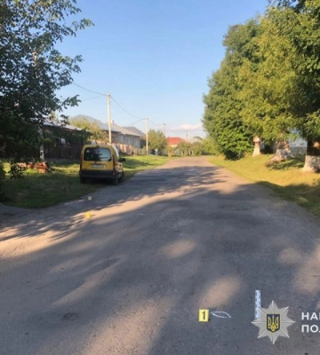 У селі на Тернопільщині легковик серйозно травмував пішохода - поліція У селі на Тернопільщині легковик серйозно травмував пішохода - поліція