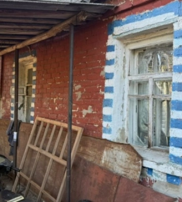 На Харківщині уламки «Шахедів» пошкодили п'ять приватних будинків у Золочівській громаді На Харківщині уламки «Шахедів» пошкодили п'ять приватних будинків у Золочівській громаді