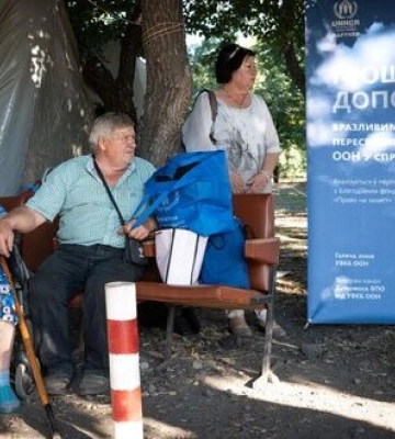 До кінця серпня підготують щонайменше 30 тис. місць для переселенців в Києві та 15 областях