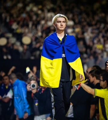 NAVI – 3DMAX. Прогноз и анонс на матч Esports World Cup 2025 по CS2