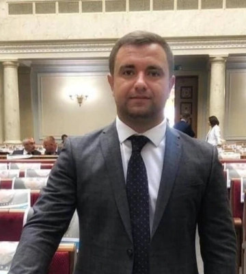 Батьки мертвого екснардепа Олексія Ковальова володіють підприємствами на окупованій Херсонщині