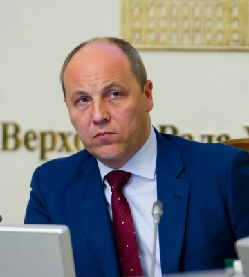 Убийство Андрея Парубия. В экс-спикера выстрелили около восьми раз
