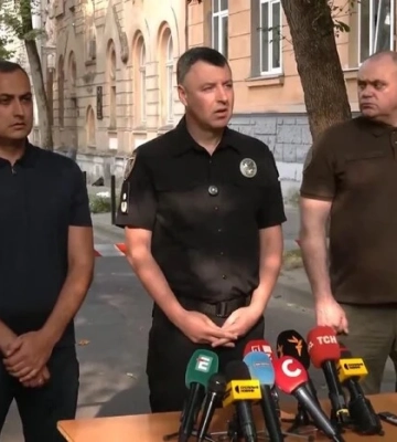 Поліція провела брифінг щодо вбивства Андрія Парубія
