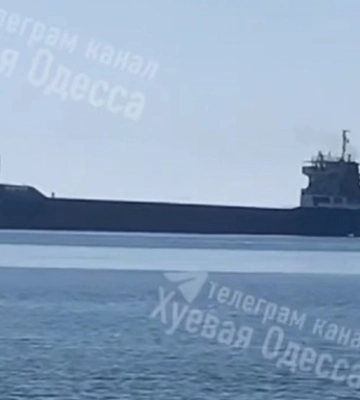 Біля узбережжя Одеси підірвалося цивільне судно — Плетенчук
