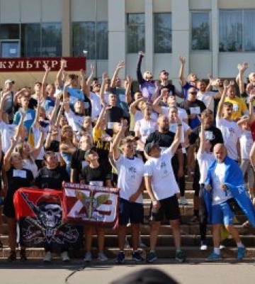 У Миколаєві відбувся забіг «Шаную Воїнів, біжу за Героїв України»