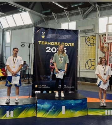 Херсонські спортсмени здобули нагороди на Всеукраїнському турнірі з вільної боротьби
