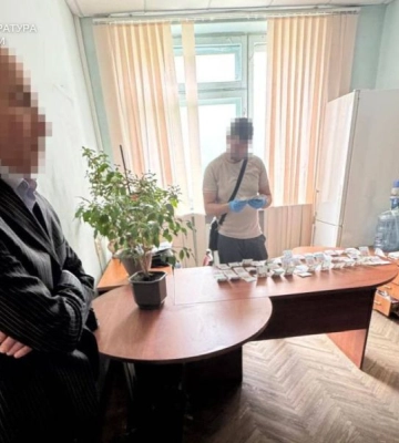 Посадовець райадміністрації Одеської міськради «торгував» дозвільними документами