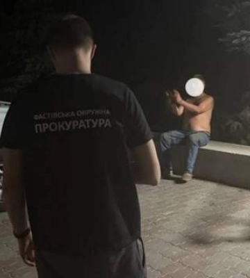 Сын умер, а отца госпитализировали: в Фастове Киевской области произошла смертельная стрельба