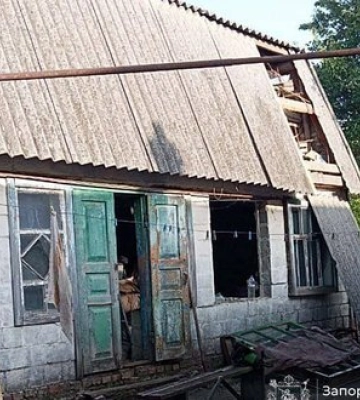 Сутки в Запорожской области: под ударами 20 населенных пунктов, ранена женщина. ФОТО