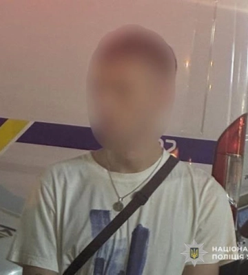 Стрілянина у Львові: небайдужі люди затримали та передали поліції дебошира