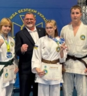 Спортсмени та спортсменки Миколаївщини здобули нагороди Кубка України з рукопашного бою