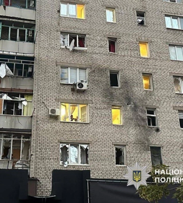 Дружківку сім разів атакували російські дрони: двох поранено, багато пошкоджень — Нацполіція