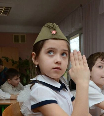 Третина профільних класів у школах окупованої Луганщини будуть мілітарними — ОВА