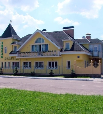 «Воєнних не селим»: у готелі в Луцьку відмовили у поселенні військовим