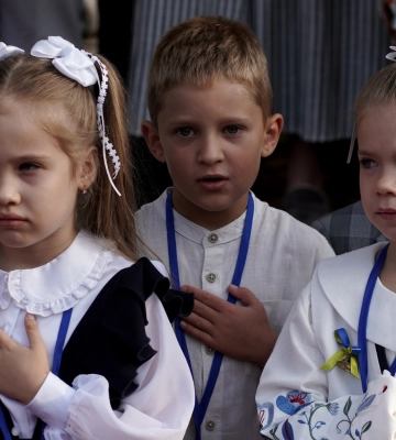 В Ужгороді першокласниками стали 1,4 тис. дітей
