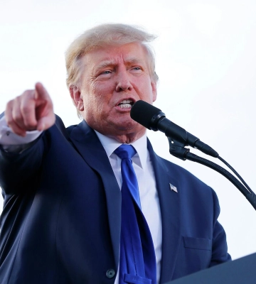 Трамп сравнил Крым с Техасом и сказал, что если бы отдал его, то его бы десятилетиями &quot;преследовали&quot; в СМИ