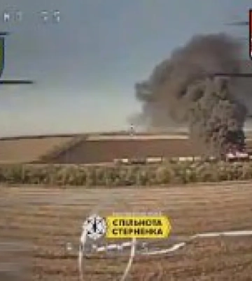 Видео уничтожения российского поезда с топливом в Запорожье