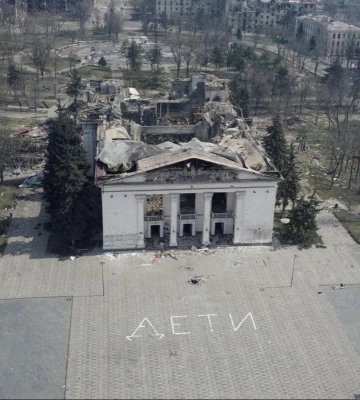 Оголошено підозру генералу зс рф, який наказав бомбардувати драмтеатр та пологовий будинок у Маріуполі