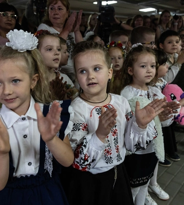 12-летняя школа: Украина готовит учеников к европейским стандартам