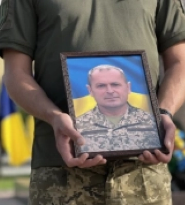 «На Щиті»: у Рівному попрощалися зі захисником Сергієм Бортніком