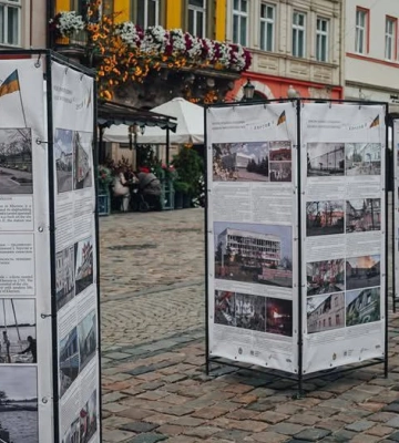 У Львові відкрили виставку про зруйновану спадщину Херсона